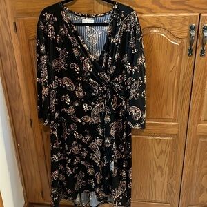 Signature by Robbie Bee Black Paisley Faux Wrap Dress